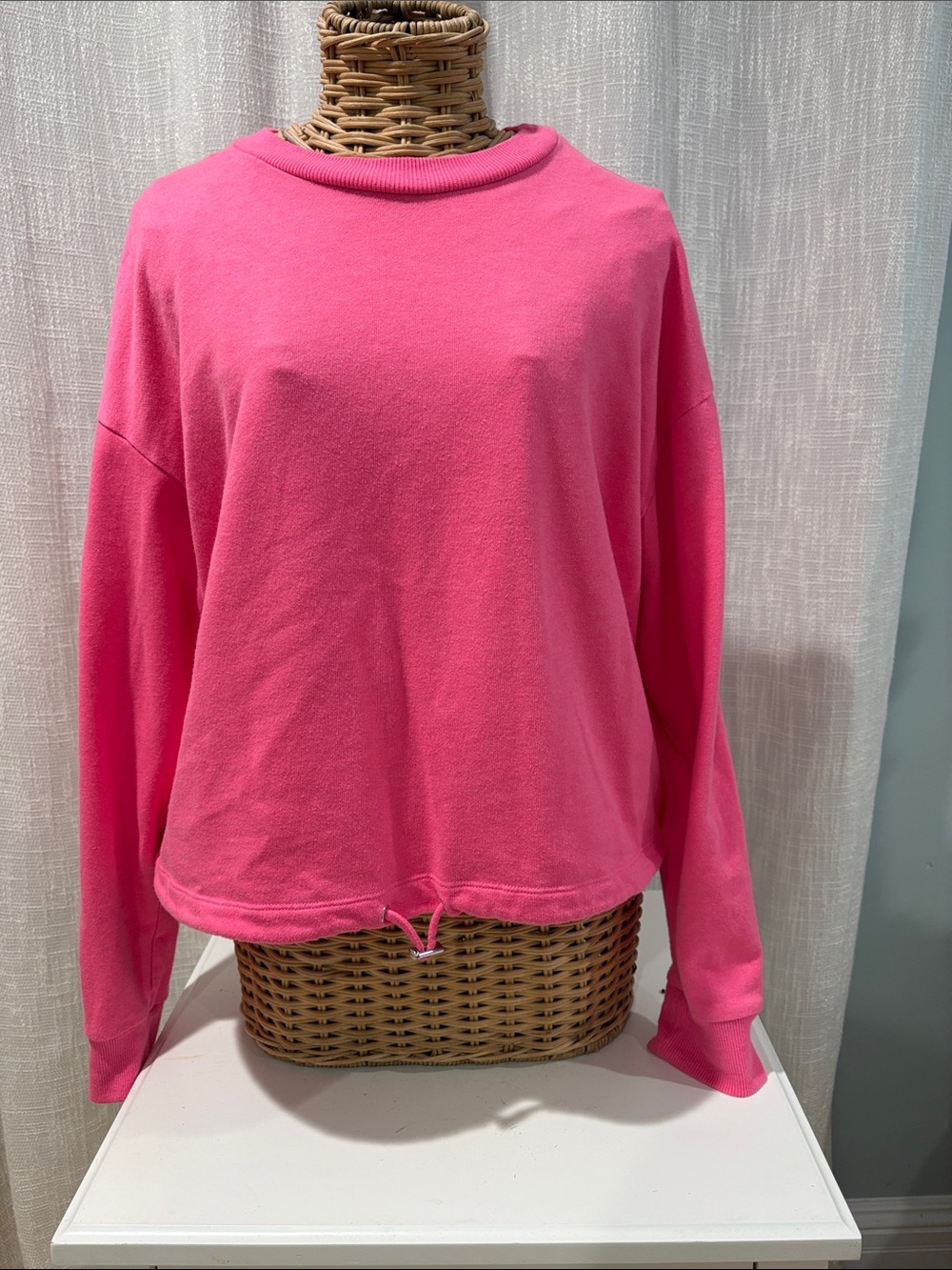 No Boundaries Hot Pink Drawstring Hem Crewneck Sweatshirt